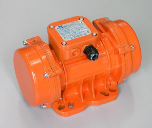 Вибратор площадочный MVE 200/15E-30A0 (200/15) 