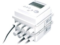 Контроллер, DIQ/S282182-2-CR3/24V 2-х датч. IQ; 3 реле, 3 ток.вых., цв. диспл., IP66, USB, регистратор, 24В