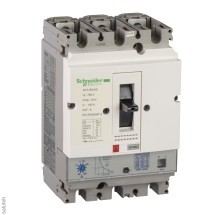 Выключатель автоматический для защиты электродвигателей 90-150А GV7 управление флажком винтовые зажимы 70кА (GV7RS150)